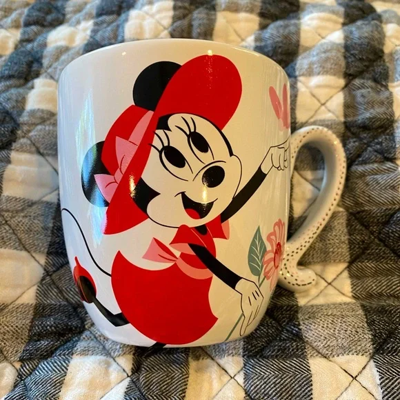 Disney | Dining | Nwot 29 Minnie Mouse Epcot Flower Garden Festival Mug |  Poshmark